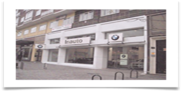 BMW. Panel Alucobond